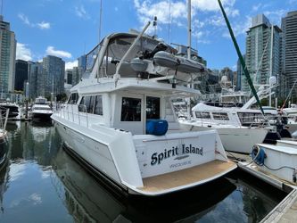 47' Navigator 2004