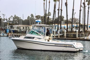 27' Grady-white 2000