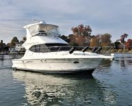 Silverton 38 Convertible