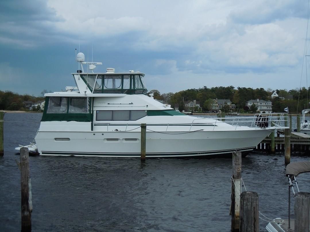 mainship 47 motor yacht reviews