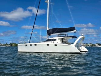 40' Fusion 2009 Yacht For Sale