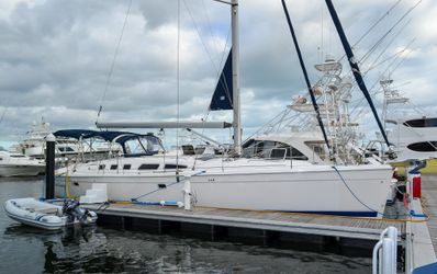 49' Hunter 2008 Yacht For Sale