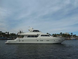 92' Horizon 2001 Yacht For Sale