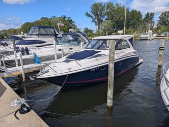 37' Regal 2015