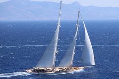 Ada Yacht Modern classic schooner