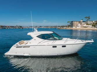 35' Tiara Yachts 2013