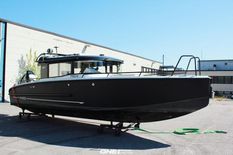 XO Boats 270 RS Front Cabin