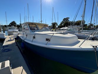 34' Mainship 2004