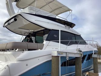 42' Regal 2018