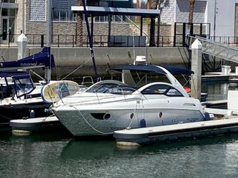 35' Beneteau 2016