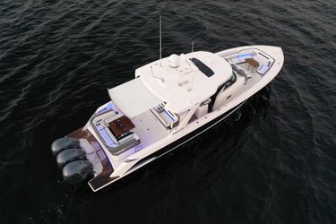 43' Tiara Yachts 2020
