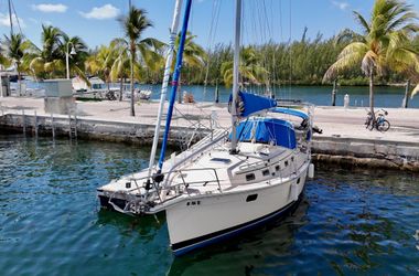 38' Island Packet 2021 Yacht For Sale