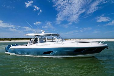 40' Intrepid 2021
