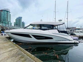 42' Regal 2022