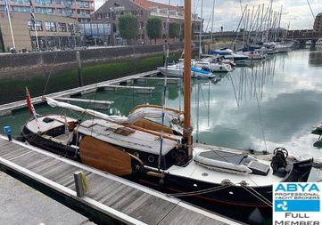 Tjalk Sailing Barge