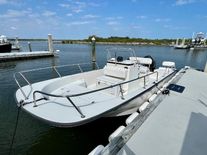 Boston Whaler 210 Montauk