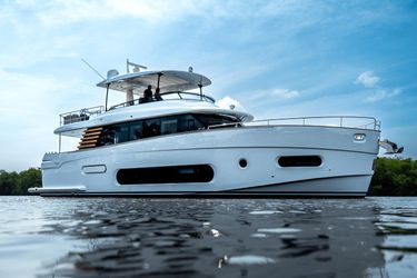 66' Azimut 2024