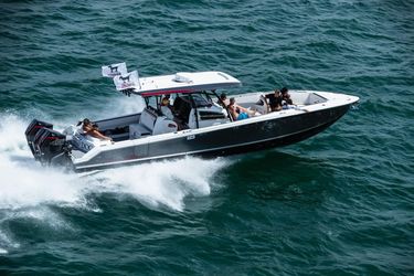 39' Nor-tech 2020