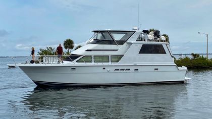 52' Hatteras 1998