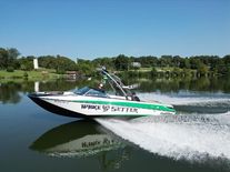 Malibu Wakesetter 23 LSV