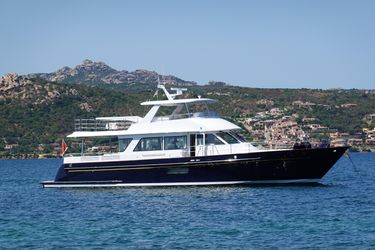 76' Hunt Yachts 2019