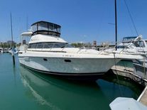 Silverton 41 Motor Yacht