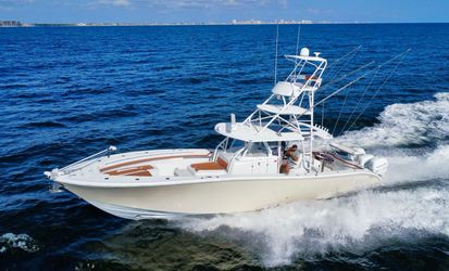 42' Yellowfin 2015