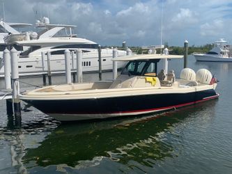 34' Chris-craft 2020 Yacht For Sale