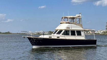 36' Sabre 2004