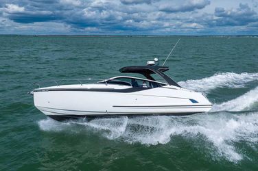 33' Fairline 2024