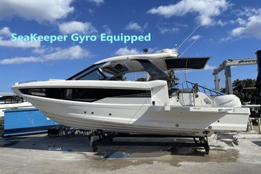 32' Galeon 2023