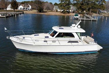 38' Sabre 2015