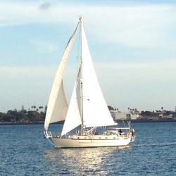 40' Pacific Seacraft 1998