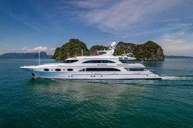 166' Trinity Yachts 2009 Yacht For Sale