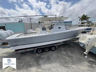 38' Regulator 2024