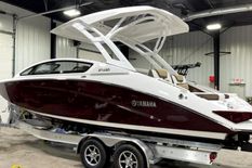 Yamaha Boats 275 SD