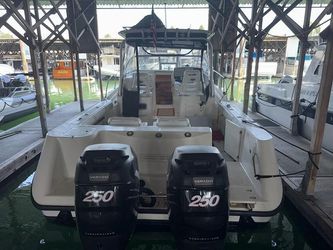 32' Boston Whaler 2005