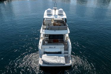 52' Prestige 2022