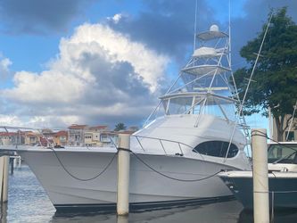 54' Hatteras 2006