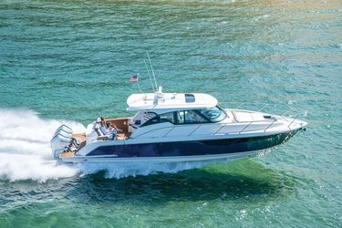 43' Tiara Yachts 2021 Yacht For Sale