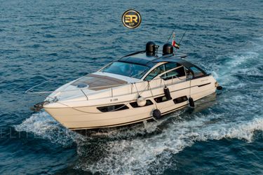 54' Pershing 2017