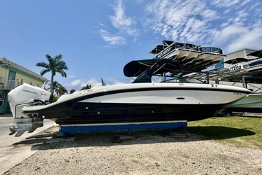 31' Sea Ray 2020