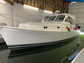 34' Mainship 2000