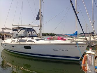 43' Hunter 2001