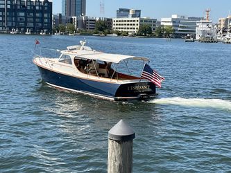 36' Hinckley 2001