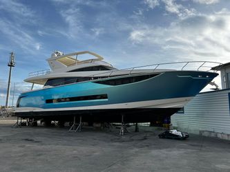 76' Prestige 2015