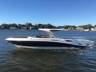 35' Sea Ray 2016