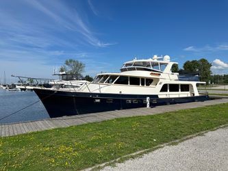 70' Marlow 2008 Yacht For Sale
