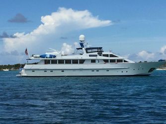 112' Benetti 1983