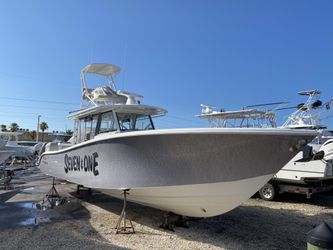 42' Yellowfin 2018